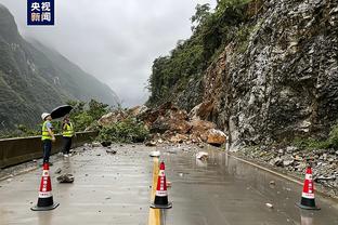 沪媒预测国足战韩国首发：韦世豪&武磊登场，张琳芃、王上源首发